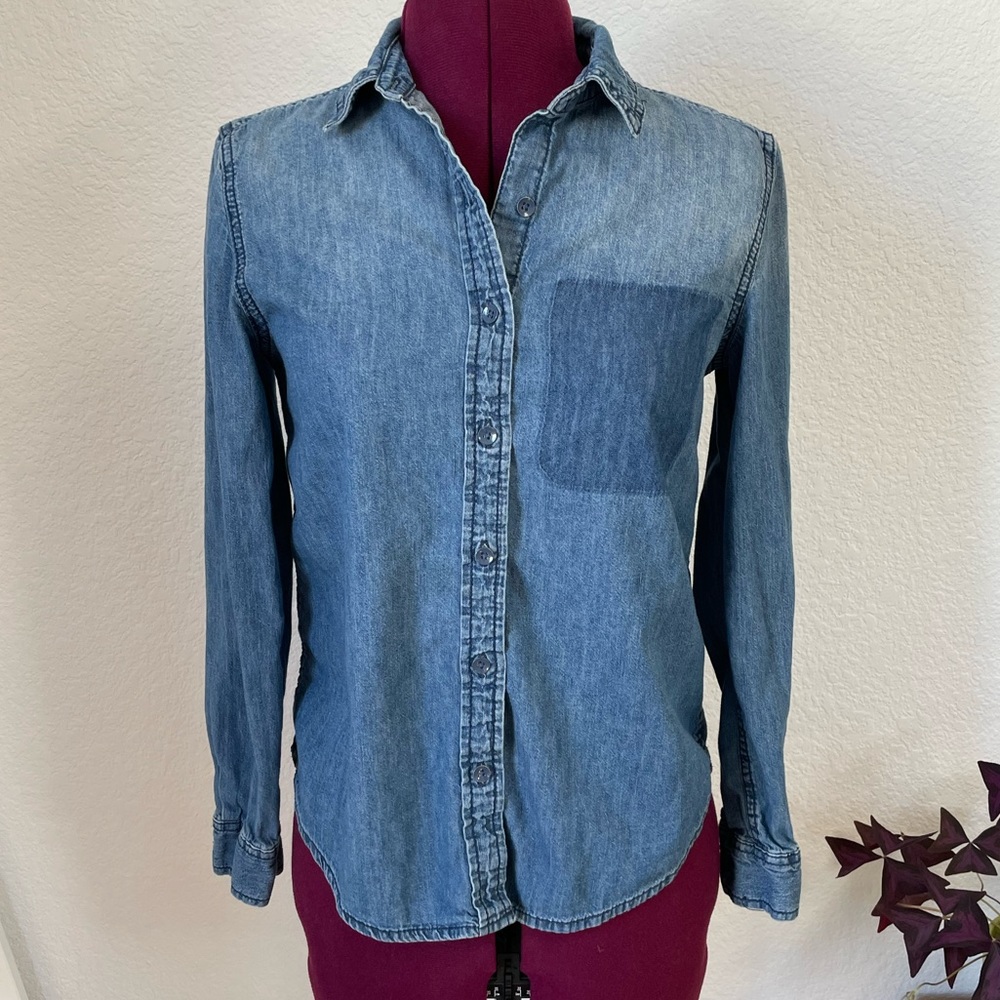 Joe Fresh denim button down shirt